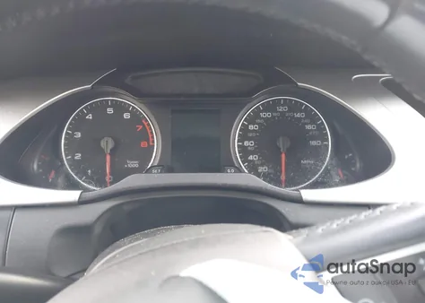 2010 Audi A4 2.0T Premium z USA, uszkodzony, nr VIN WAUFFAFL6AN004779